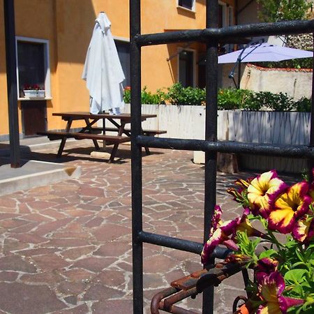 Ferienwohnung Casale Mammarella LʼAquila Exterior foto